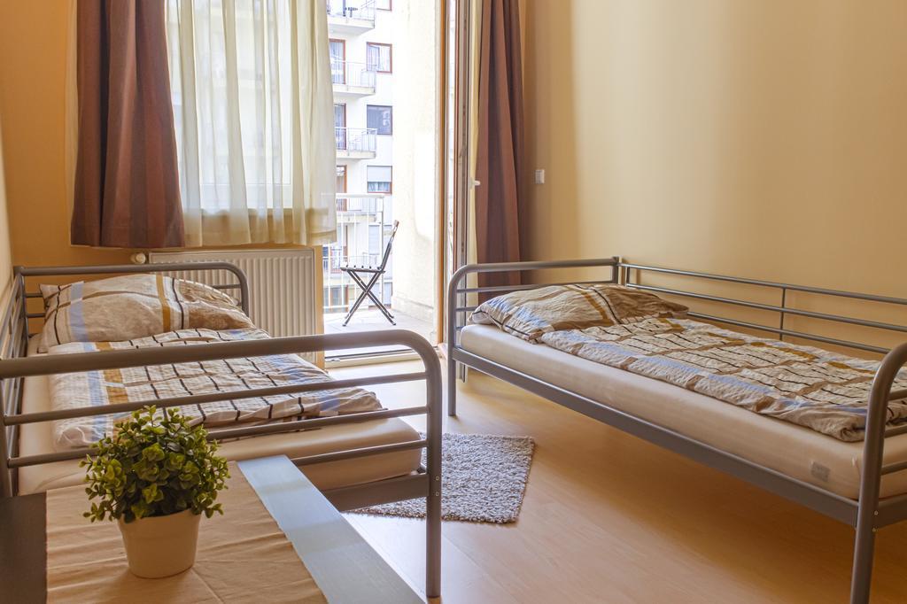 Dnd, Kun Apartments, Keleti Railway Station Budapeşte Oda fotoğraf