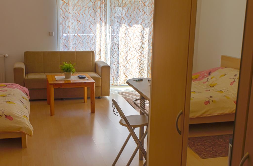 Dnd, Kun Apartments, Keleti Railway Station Budapeşte Oda fotoğraf
