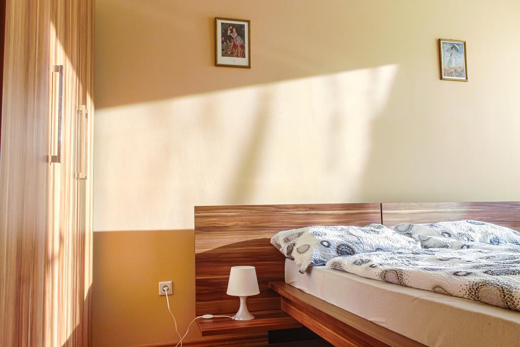 Dnd, Kun Apartments, Keleti Railway Station Budapeşte Oda fotoğraf